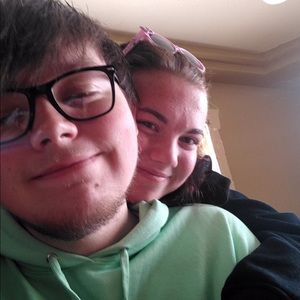 Meet your Posher, Hailea